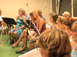 Het koor van De verloren zoon tijdens seen repetitie: juni 2016